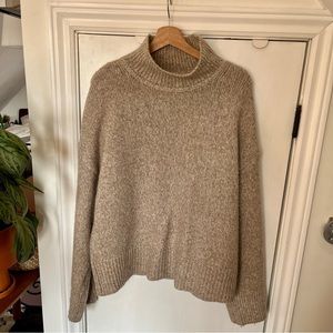 Super Soft Knitted Beige Turtleneck